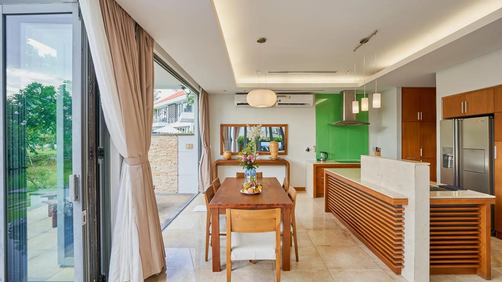 Ocean Sunny Villas Da Nang