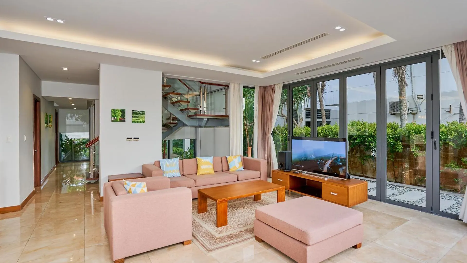 Ocean Sunny Villas Da Nang