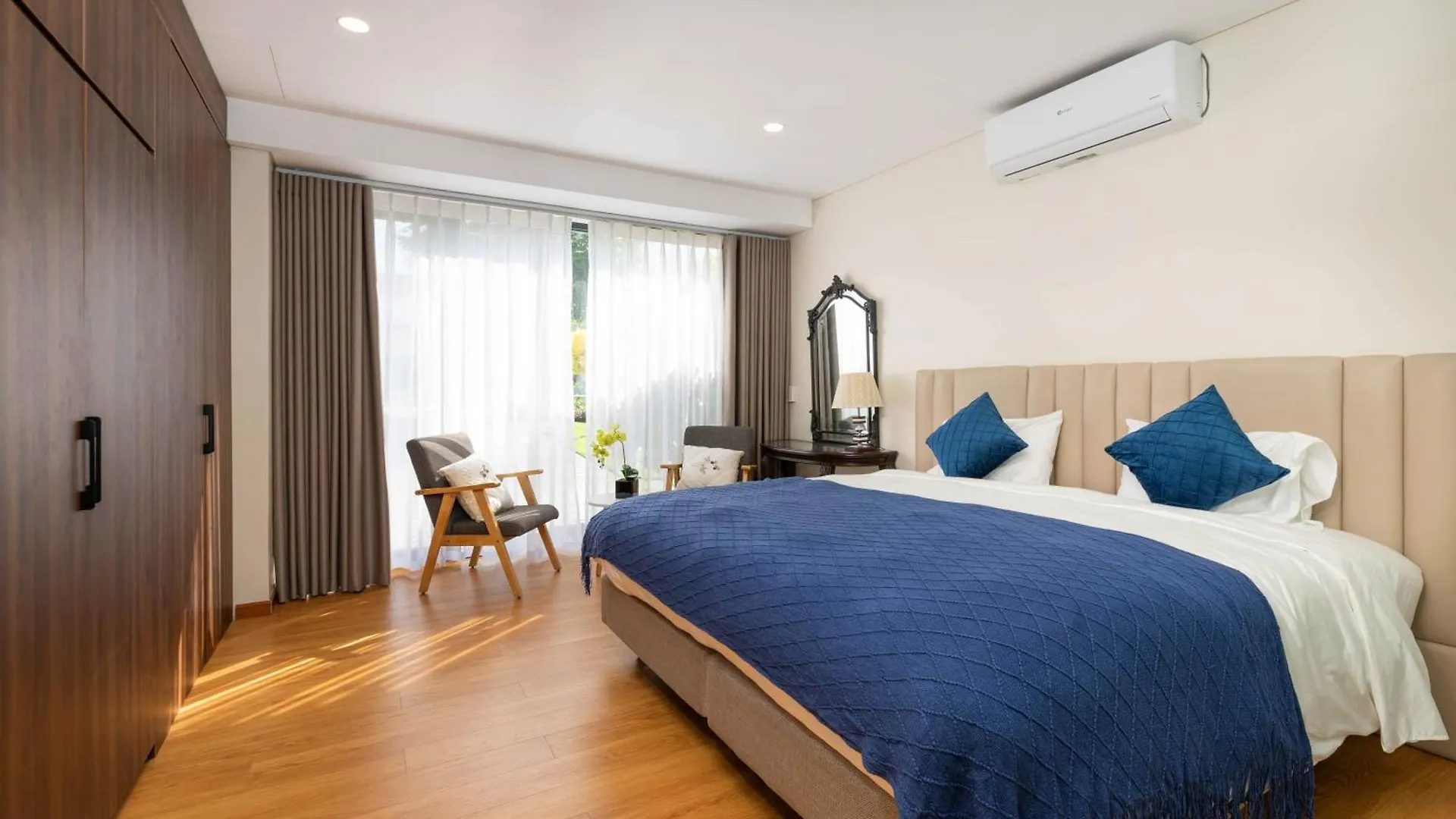 Ocean Sunny Villas Da Nang Vietnam