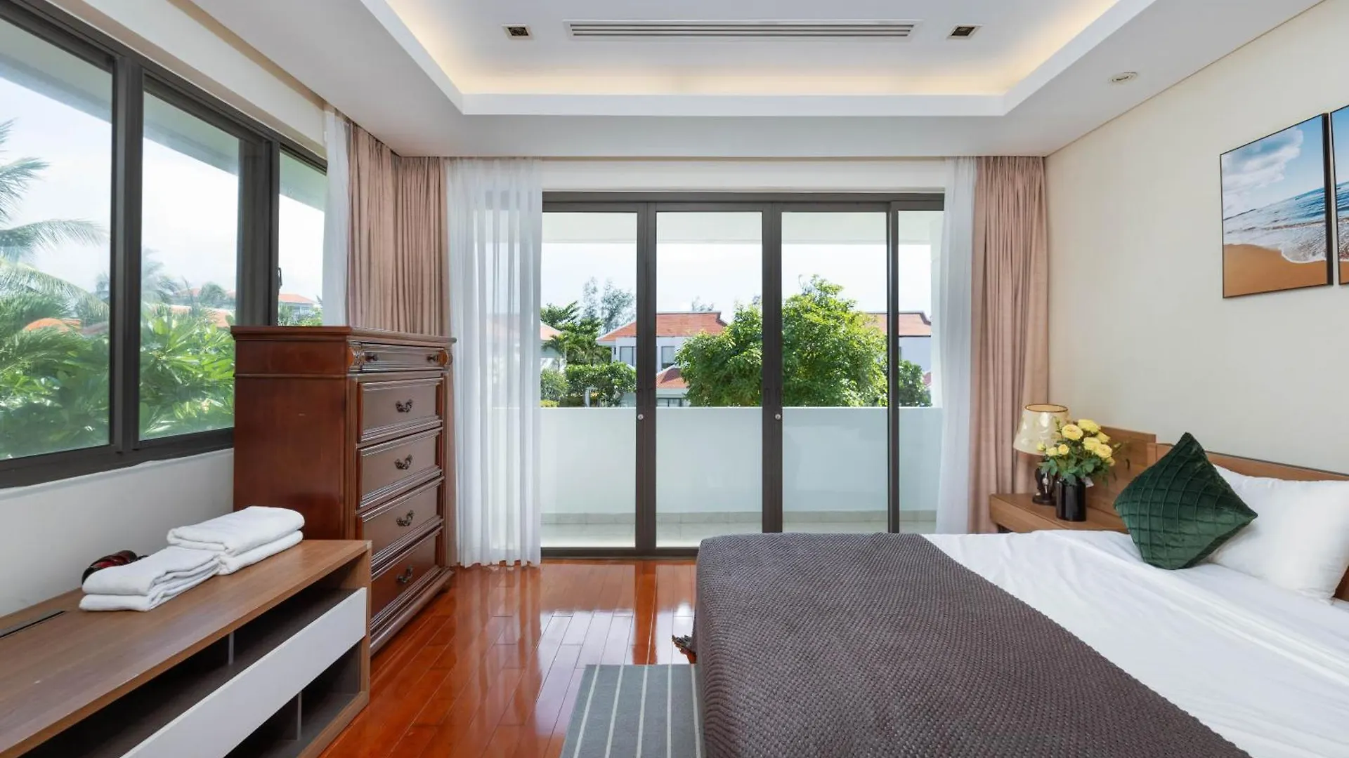 Ocean Sunny Villas Da Nang