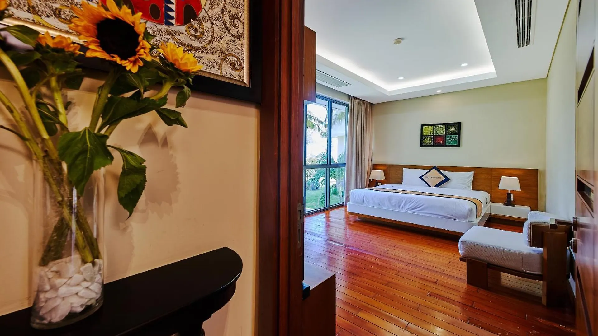 Ocean Sunny Villas Da Nang Vietnam