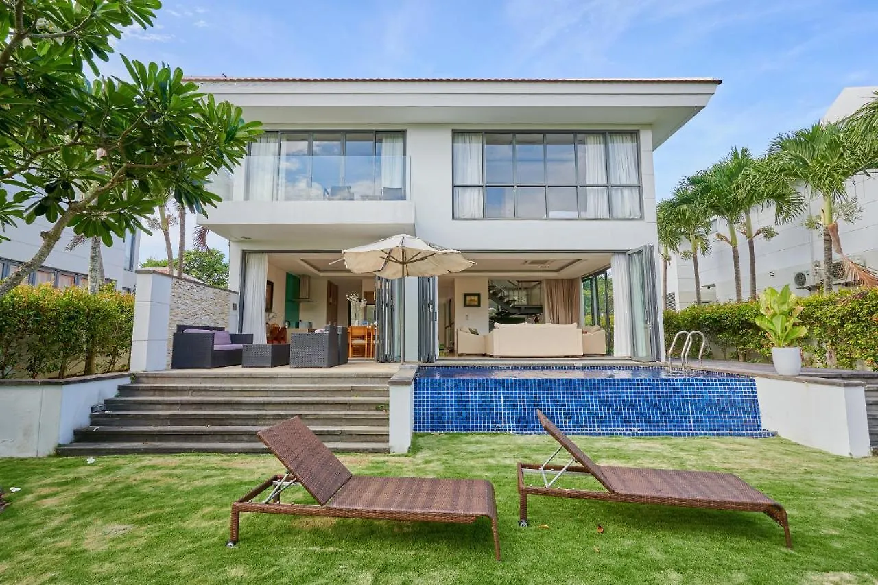 Ocean Sunny Villas Da Nang Vietnam